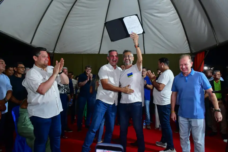 Governador Clécio celebra nova Câmara de Vereadores de Tartarugalzinho e renova convênios de limpeza e combustível com o município