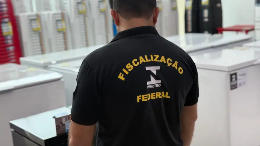 Governo do Amapá intensifica fiscalização e retira mais de 280 produtos irregulares do mercado durante operação ‘Mês do Consumidor’