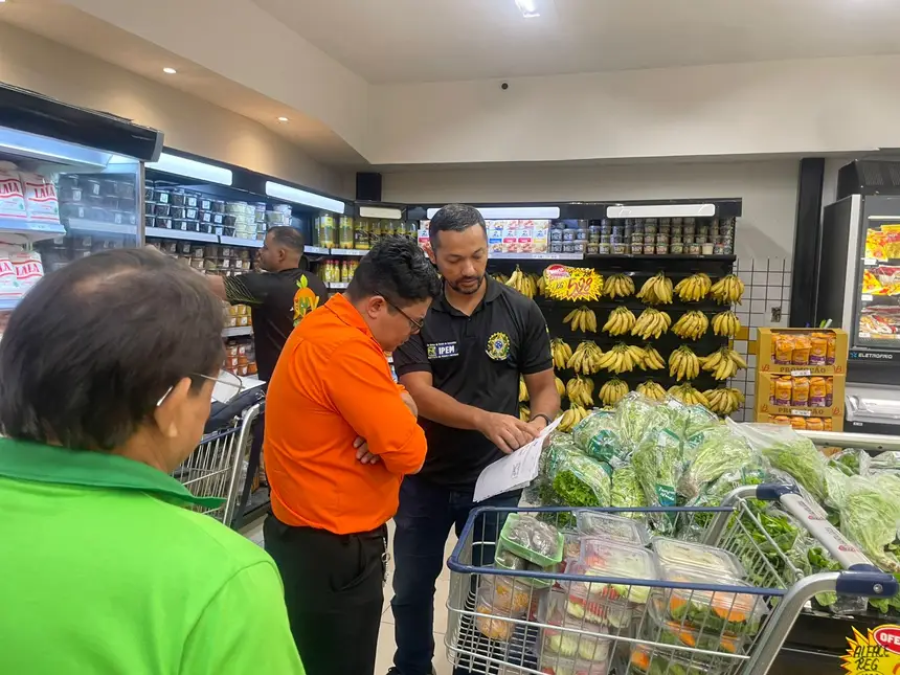 Governo do Amapá intensifica fiscalização do Ipem no mercado de hortifrúti para garantir preço justo aos consumidores