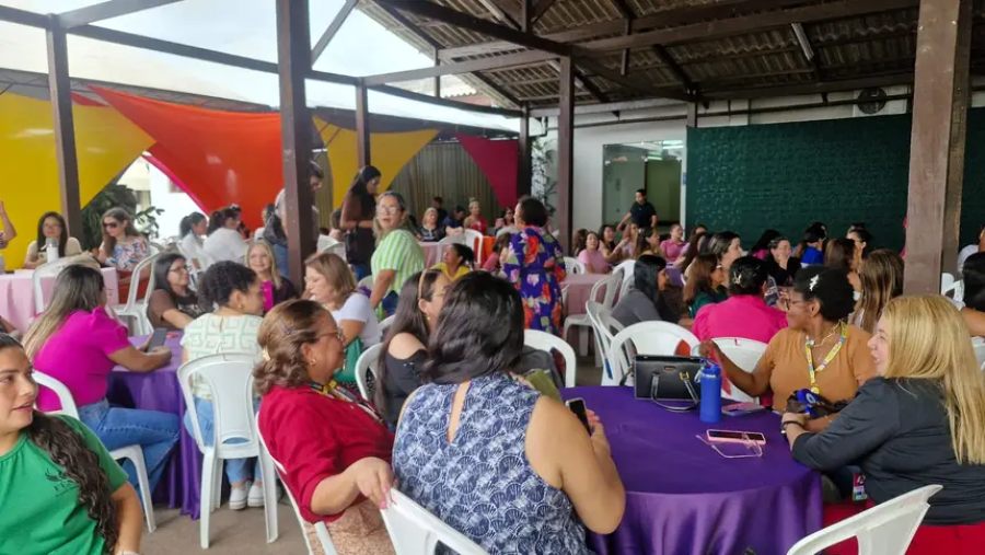 Governo do Amapá promove ‘Tardezinha Delas’ para servidoras da educação durante o Mês da Mulher