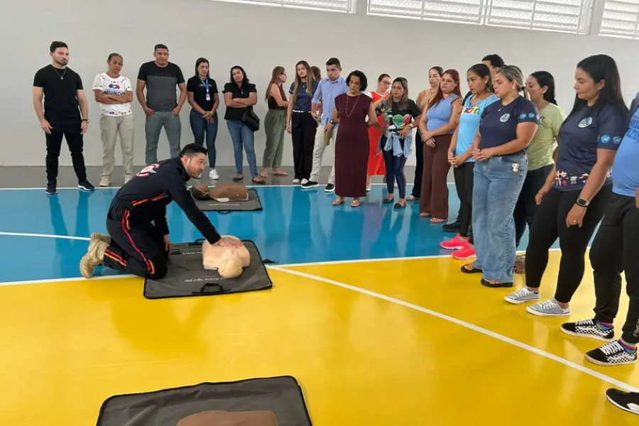 Centro Mundo Azul recebe treinamento de primeiros socorros do SAMU em Santana