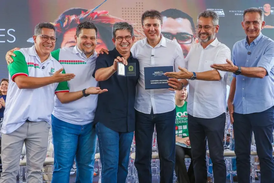 Governador Clécio destaca presença histórica do Governo Federal e avanços na educação durante agenda com ministros no Amapá