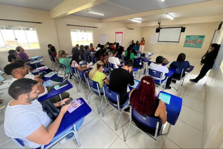 Governo do Amapá promove oficina para fortalecer acompanhamento da primeira infância em Santana