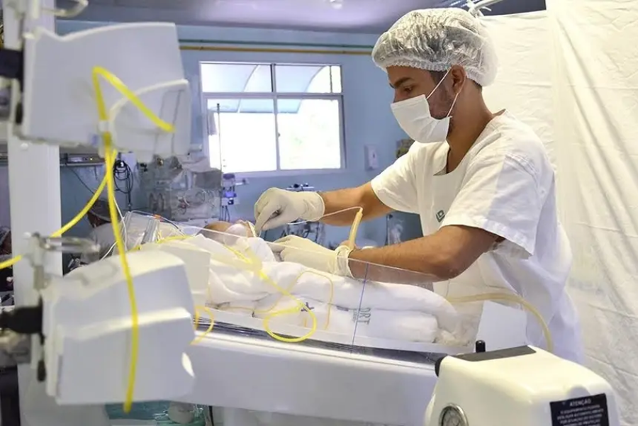 Governo do Amapá qualifica monitoramento de síndromes gripais no Hospital da Criança e do Adolescente e amplia assistência 