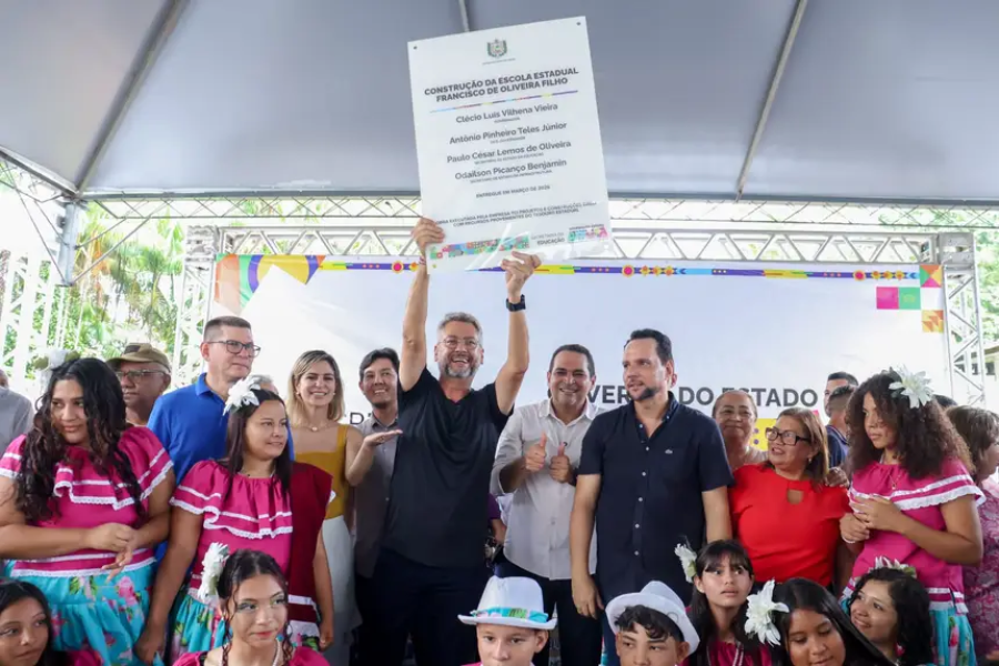 Governo do Amapá entrega Escola Francisco de Oliveira Filho reconstruída e amplia acesso à educação no distrito de Anauerapucu, em Santana