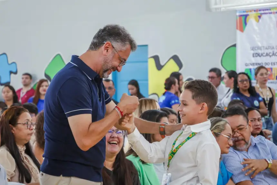 Nova lei garante redução da jornada a servidores estaduais que cuidam de pessoas com deficiência no Amapá