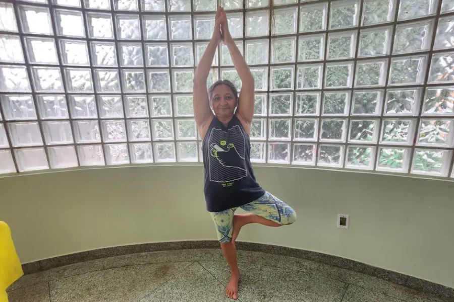 ‘O yoga me sustenta’, diz paciente do Cerpis que reencontrou qualidade de vida no Amapá