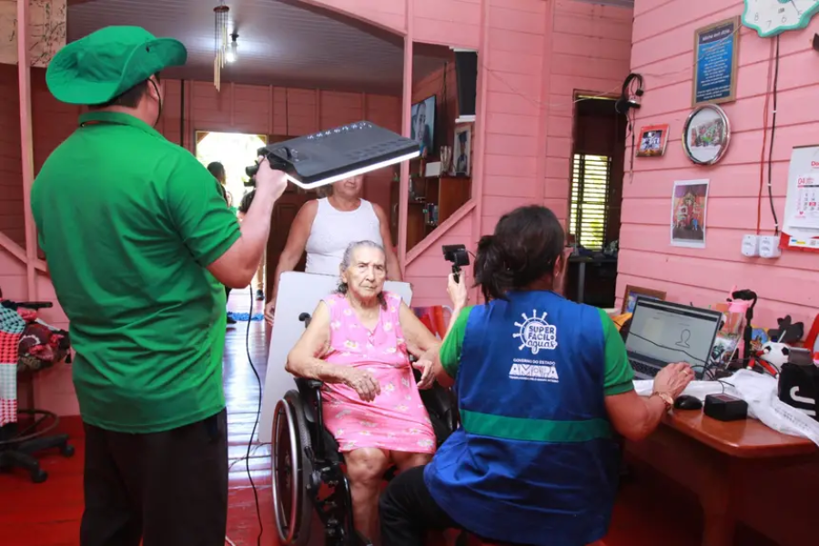 Governo do Amapá realiza atendimentos domiciliares em comunidades do Arquipélago do Bailique