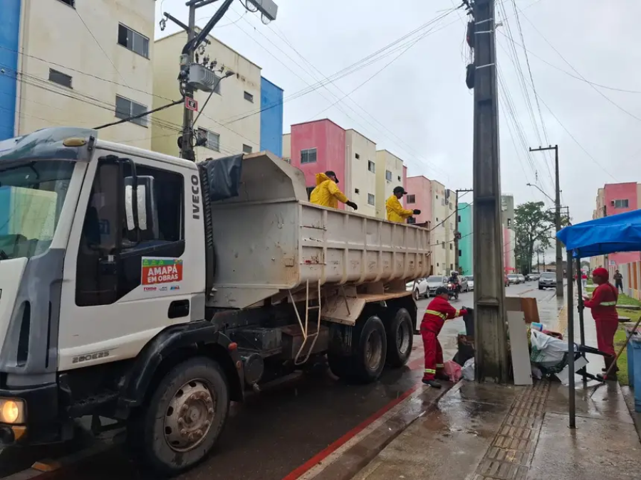 Mutirão de limpeza abre programação de aniversário de dois anos do Residencial Vila dos Oliveiras, em Macapá