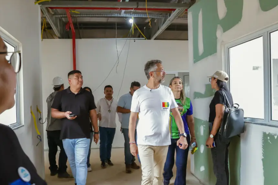 Governador Clécio visita obras do Hospital de Pequeno Porte com estrutura física já finalizada no município de Amapá