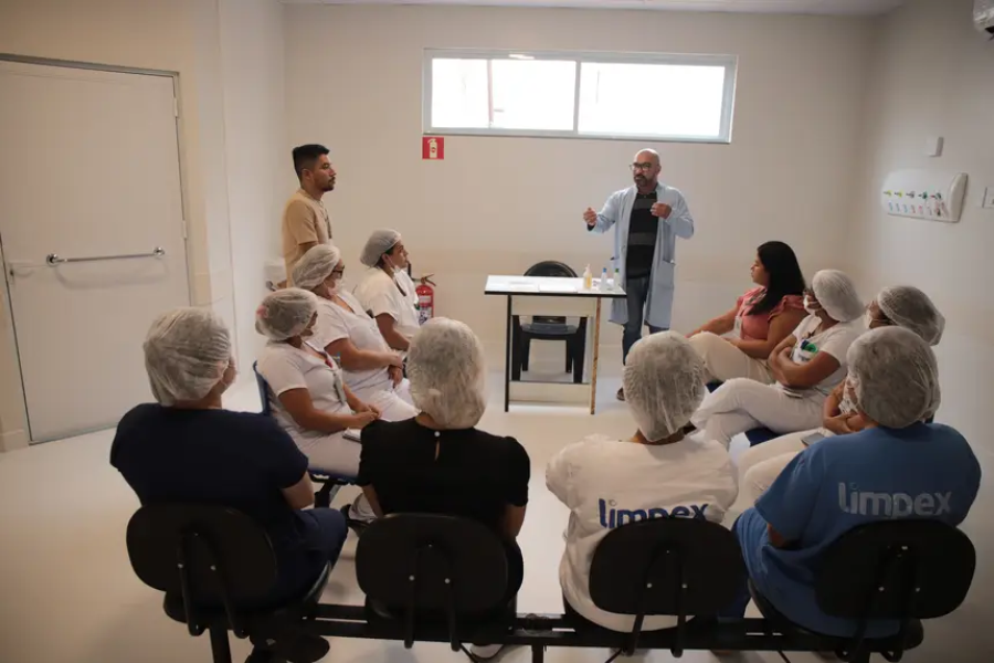 Anexo do HE de Macapá promove capacitação para aprimorar tratamento de feridas e assistência hospitalar