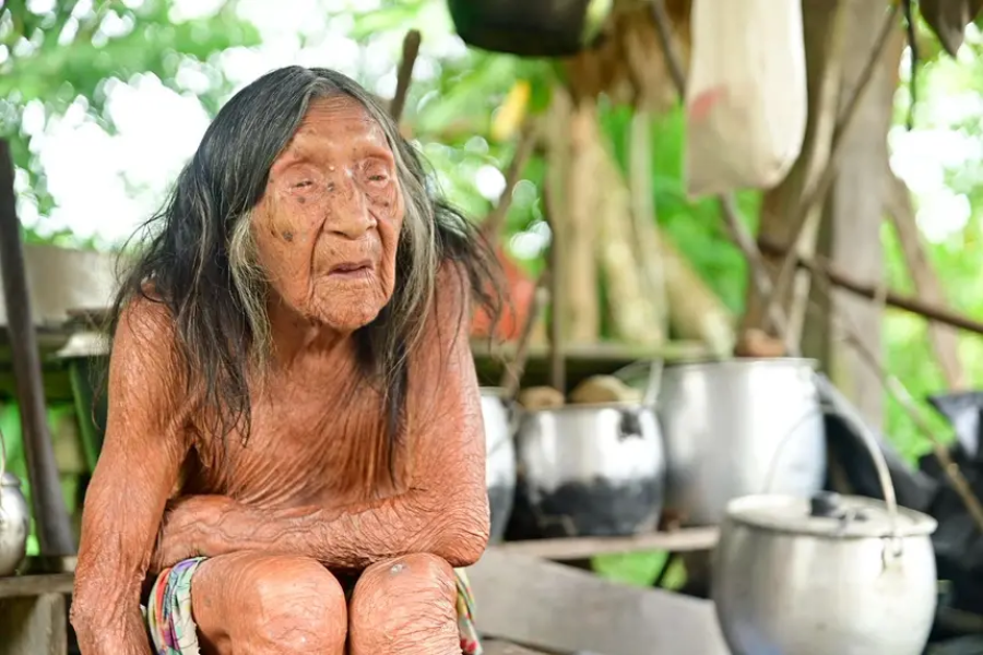 'Memória viva': indígena de 102 anos recebe acolhimento em ação de saúde do Governo do Amapá