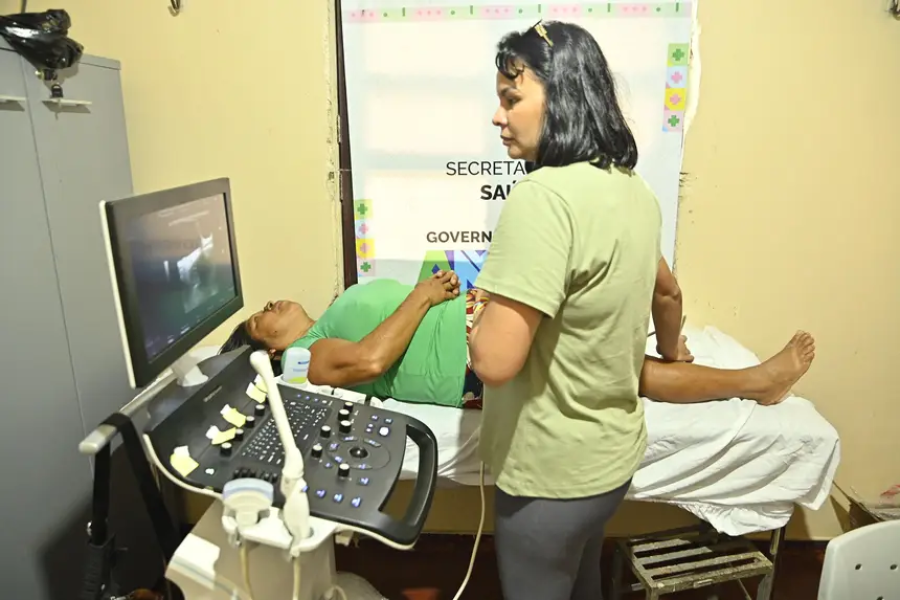 Governo do Amapá leva atendimento especializado, cirurgias e exames de ultrassom à aldeia indígena de difícil acesso