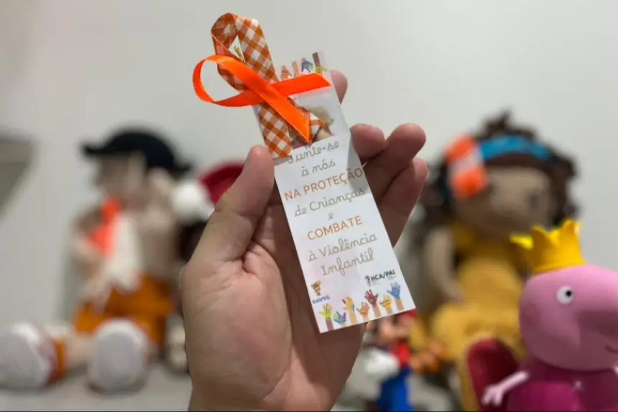 HCA reforça combate à violência infantil com ação de conscientização e orientação às famílias na unidade