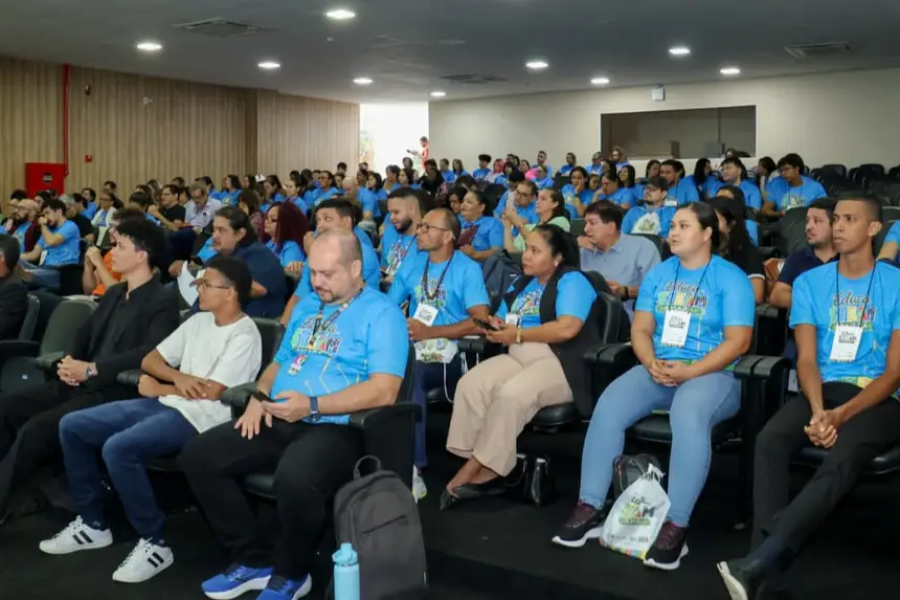Governo do Amapá impulsiona educação com inovação e tecnologia qualificando cerca de 200 professores