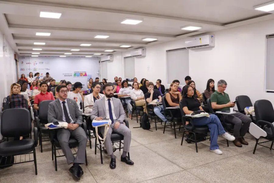Governo do Amapá e Associação dos Magistrados da Justiça do Trabalho capacitam professores da rede estadual sobre direitos trabalhistas e cidadania