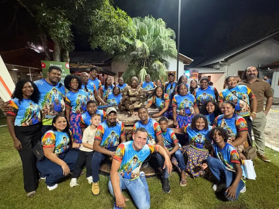 Homenagem que eterniza uma história: família de Dona Divina agradece reconhecimento à memória da matriarca no Parque Residência