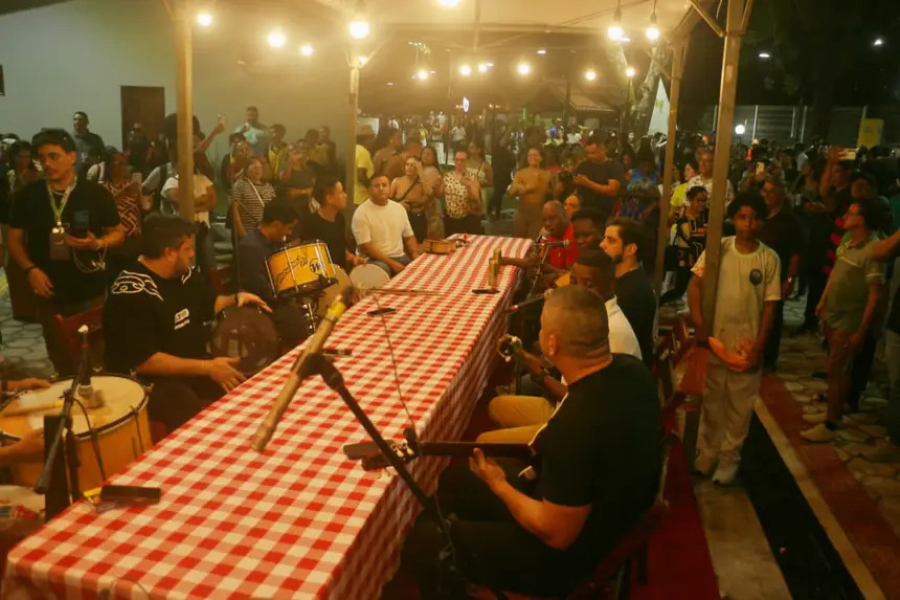 População celebra inauguração do Parque Residência com marabaixo, samba e música eletrônica