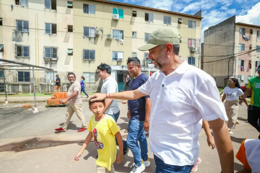 Na Zona Norte de Macapá, governador Clécio presta contas e anuncia novos investimentos no Residencial Macapaba: 'o povo pediu e nós atendemos'