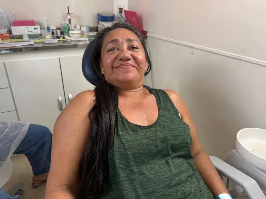 'Eu aproveitei a oportunidade que apareceu perto de casa', diz moradora atendida pelo Mais Sorriso durante ação Governo do Amapá