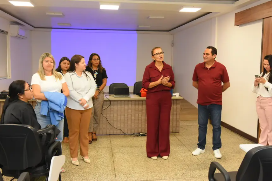 Governo do Amapá empossa Simone Guedes como nova secretária da Educação e reforça continuidade das políticas educacionais