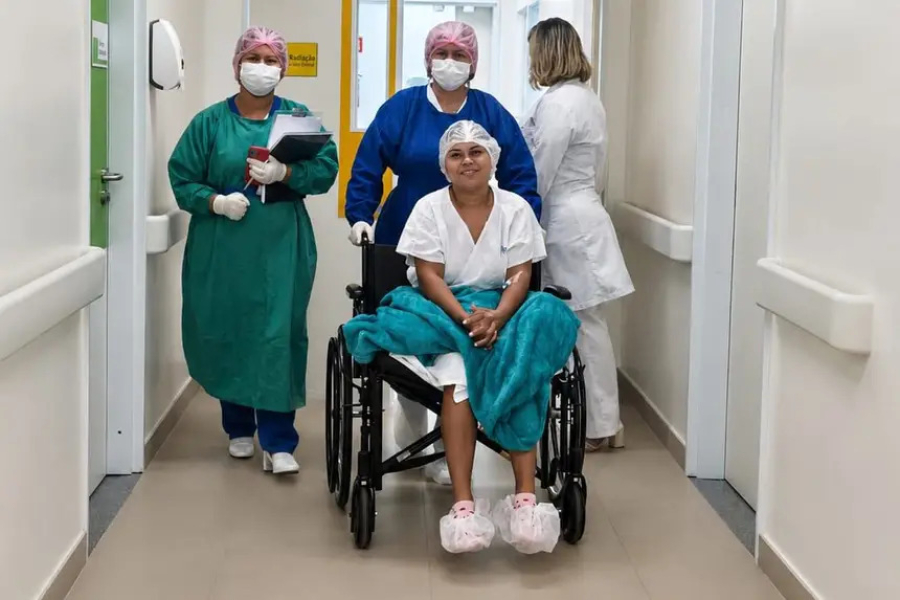 'Poder fazer meu tratamento aqui e voltar para casa todos os dias é muito gratificante', celebra primeira paciente a realizar braquiterapia no Amapá