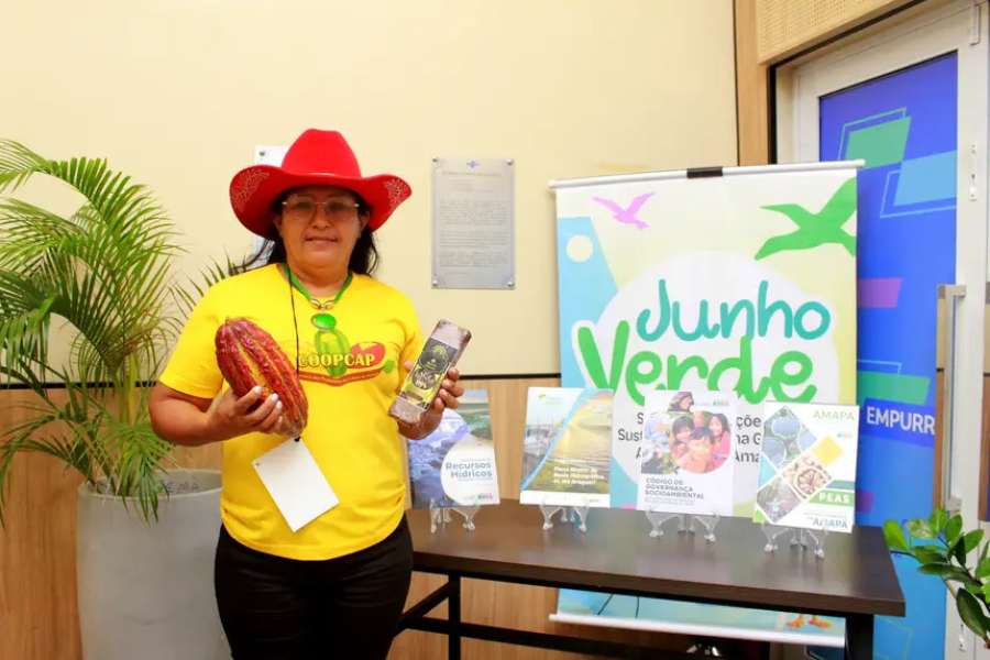‘Hoje a gente já entrega 54 produtos e mostra que a floresta pode virar renda’, diz cooperada durante programação Junho Verde do Governo do Amapá