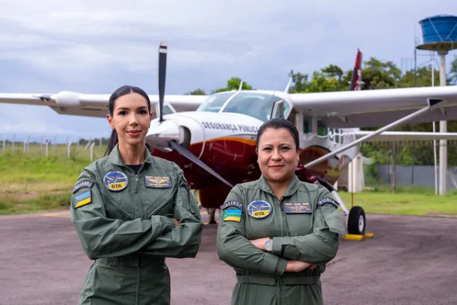 ‘Quero inspirar meninas a sonhar com voos mais altos’, diz primeira mulher piloto de avião da Segurança Pública do Amapá