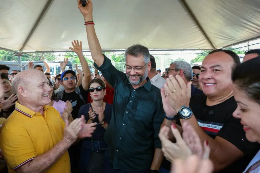 Governador Clécio lança Plano de Verão em Santana com obras de infraestrutura urbana: ‘trabalho que leva dignidade às pessoas’