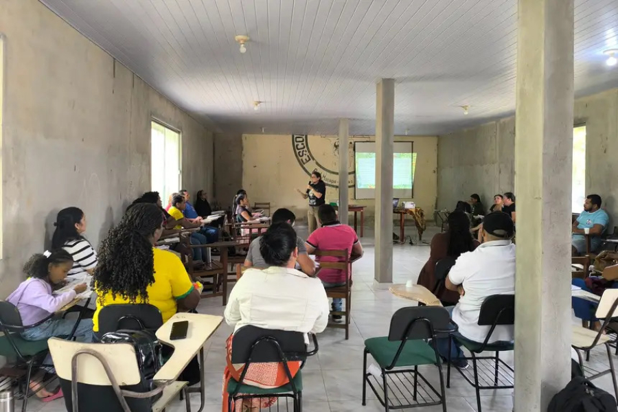 Governo do Amapá leva formação do Programa Escola da Terra até Distrito do Pacuí