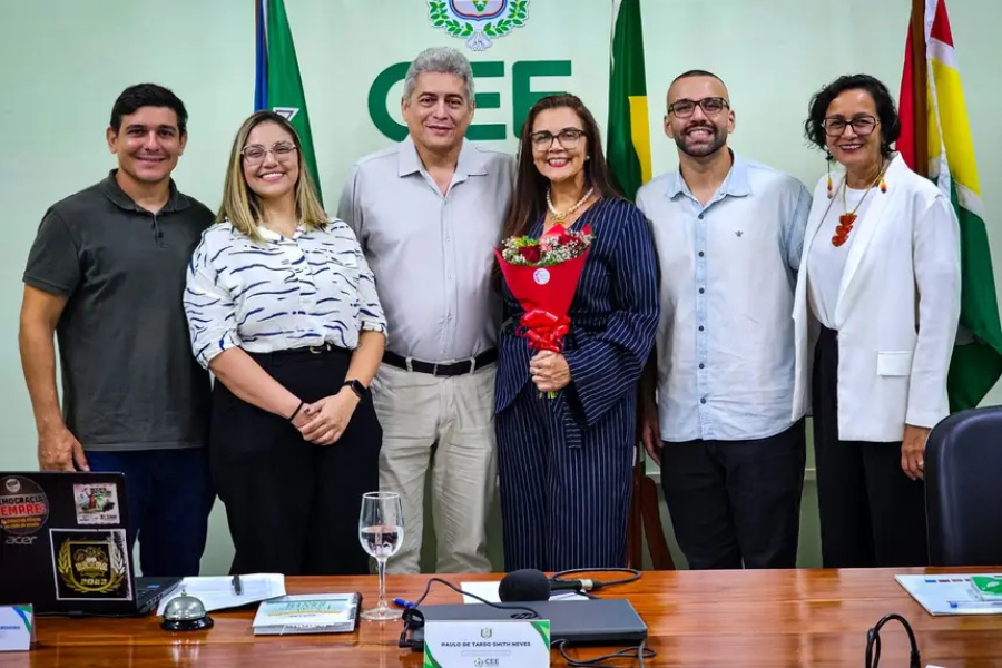Secretária Simone Guedes toma posse como conselheira do Conselho Estadual de Educação do Amapá