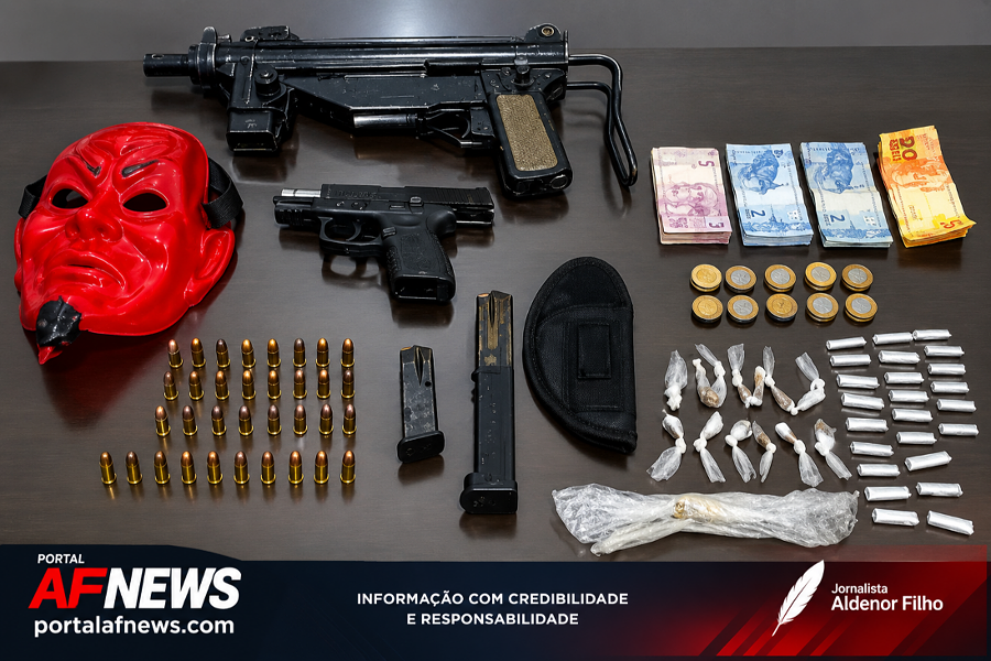 CERCO POLICIAL FRUSTRA POSSÍVEL CONFRONTO ENTRE GRUPOS RIVAIS E APREENDE UZI EM SANTANA