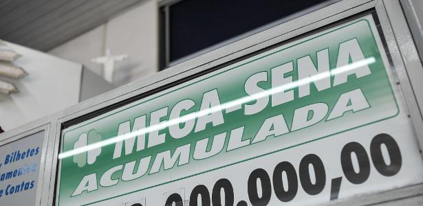 Mega-Sena: Quanto R$ 45 milhões rendem todo mês na poupança e no Tesouro