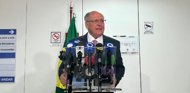 Em ritmo de espera, governo Lula não mostra avanço em conversas com EUA